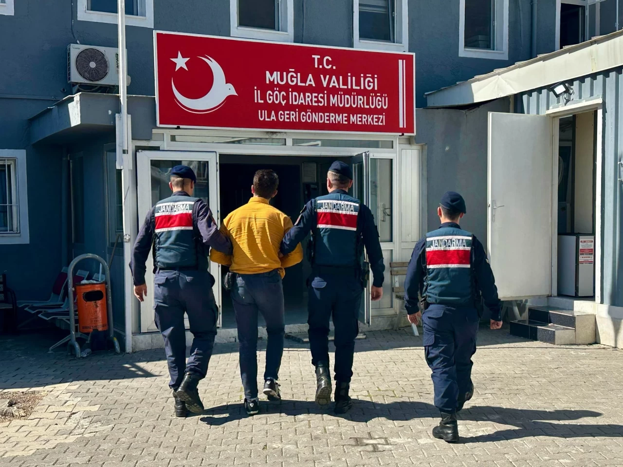 İnterpol tarafından aranan hırsız Fethiye’de yakalandı