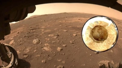 NASA Mars'ın yüzeyinde yaşamın varlığına dair belirtiler keşfetti