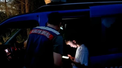 Marmaris'te Doğa Yürüyüşünde Kaybolan Çocuk Jandarma Tarafından Kurtarıldı