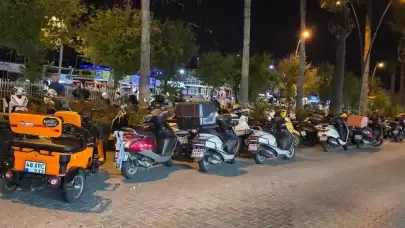 Marmaris'te çarşı esnafı motosiklet park yeri istiyor