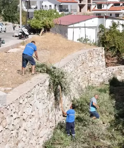 Marmaris’te Dere Yatakları Kışa Hazırlanıyor